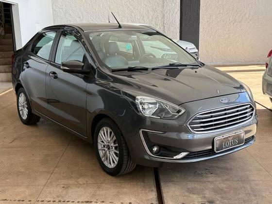 FORD KA 1.5 TI-VCT FLEX TITANIUM SEDAN AUTOMÁTICO